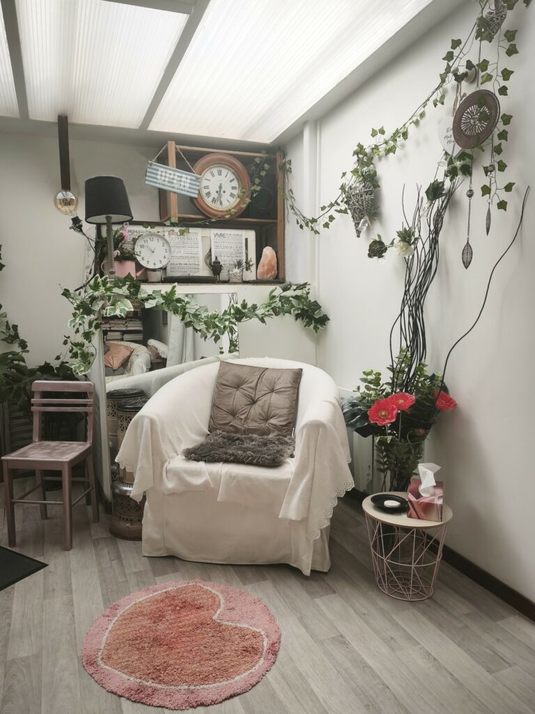 Thérapie Consultation de psychologie à distance – Consultation de psychologie en VISIO ou TELEPHONE - Souffrance au travail – Ateliers- Formation- RH - QVT – Psychologie Positive- Cabinet RENAI'Sens - Christelle CHOLLET – Psychologue - Psychologue HOUILLES – Psychologue LA MADELEINE DE NONANCOURT- Psychologue Carrières sur Seine – Psychologue Sartrouville – Psychologue Bezons – Psychologue Dreux – Psychologue Montesson – Psychologue Saint Lubin des Joncherets – Psychologue Nonancourt- Psychologue Eure – Psychologue Eure et Loir – Relations toxiques – Burn out – recherche de sens – psychothérapie – reconversion professionnelle – téléconsultation psychologue – coaching - psychologue burn-out Houilles - coaching QVT Ile de France - consultations en reconversion professionnelle psychologue - thérapie